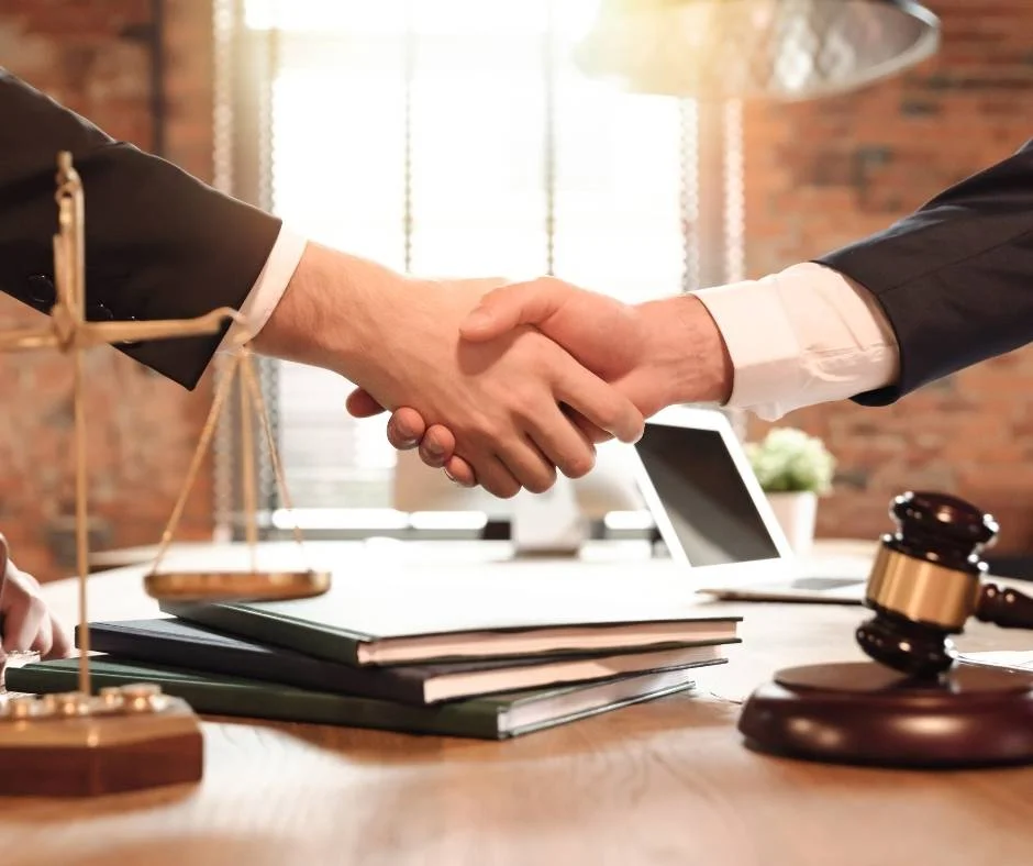 SMALL BUSINESS CONTRACT LAWYERS